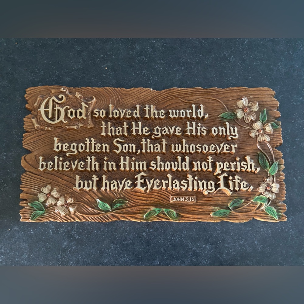 Vintage molded plastic verse plaque
